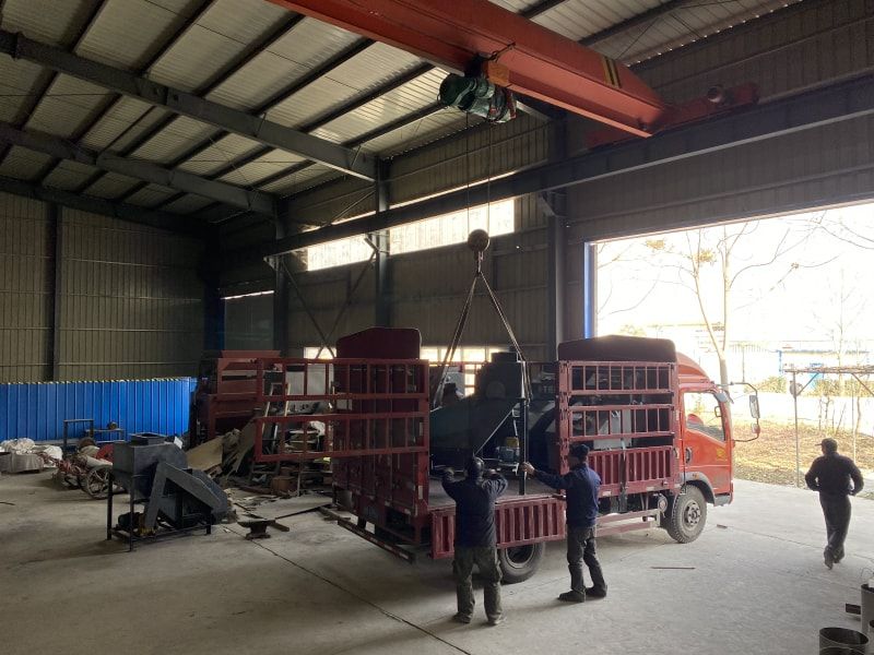 庆祝我众文科研部半包围磁系取得技术新突破